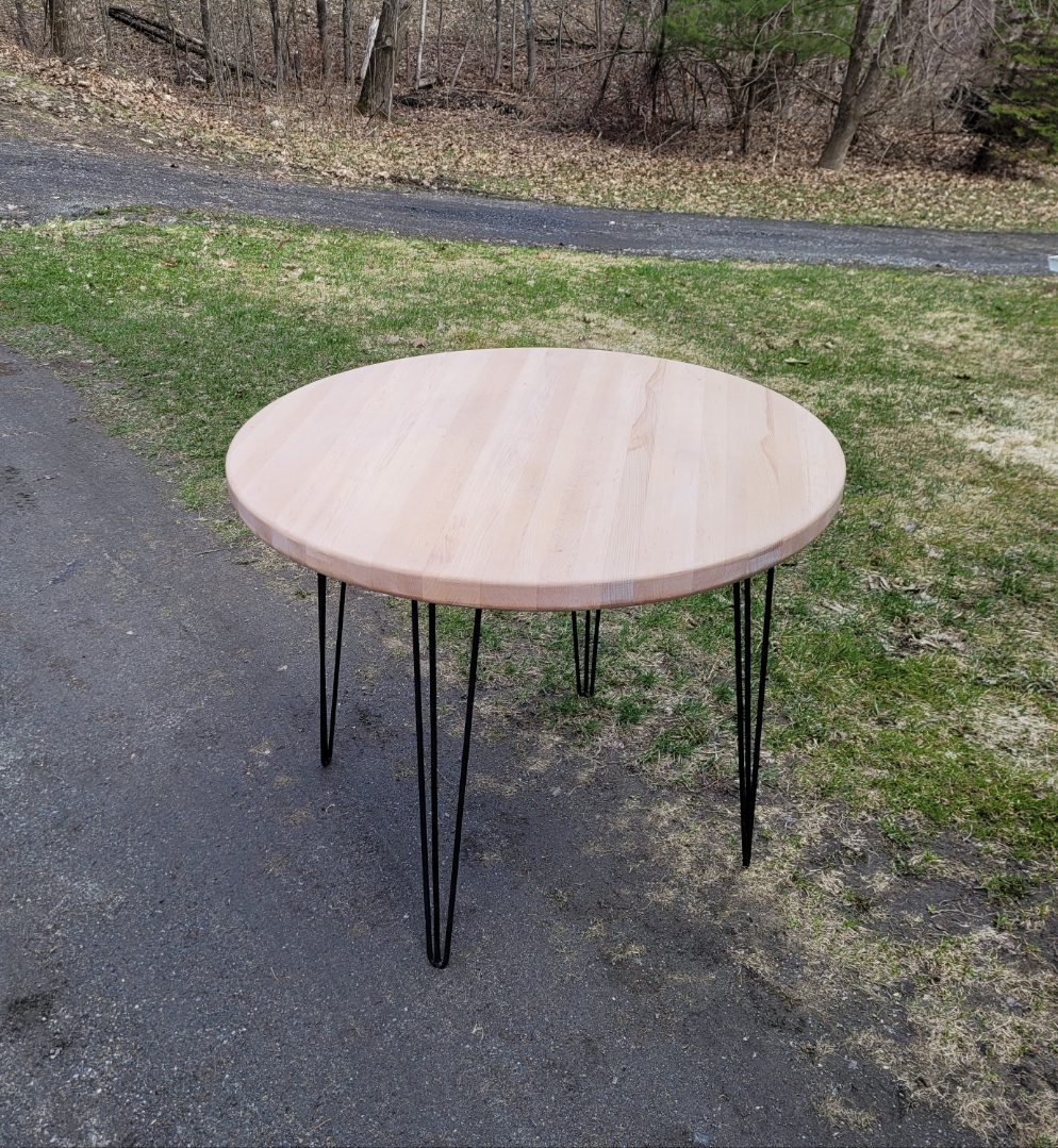 Maple Round Table